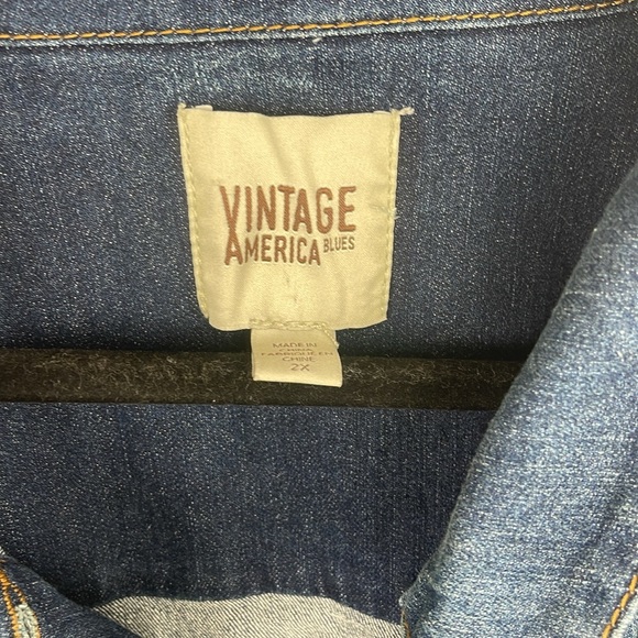 Embroidered Jean Jacket Size 2X - Picture 3 of 5